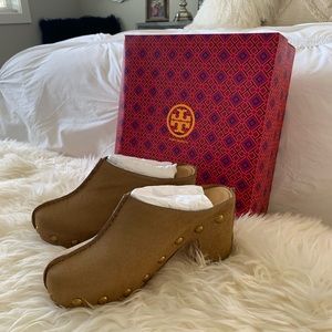 Tory Burch Blythe platform clog